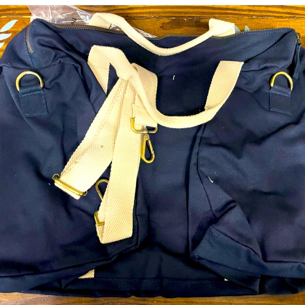 Causebox duffle known supply